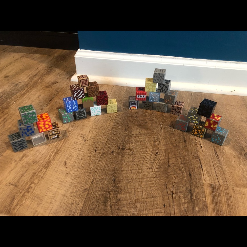 Minecraft mining cubes - Picture 1 of 5